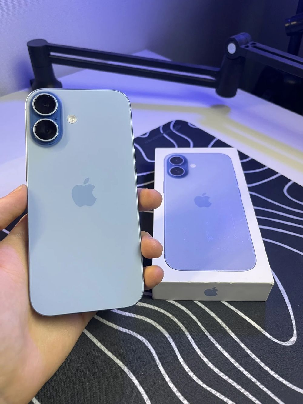 iPhone 17 256GB — 5