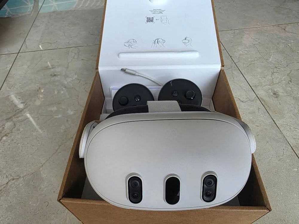 Meta Quest 3 128 GB VR-шлем — 3
