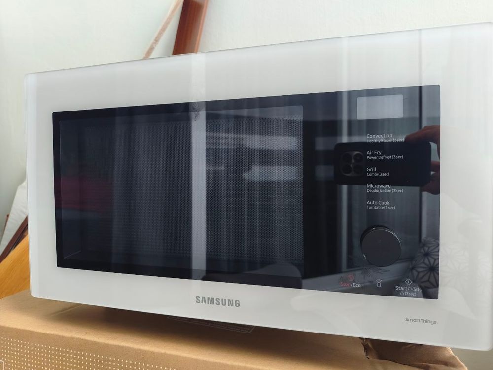 Микроволновая печь Samsung с грилем и Air Fry — 1
