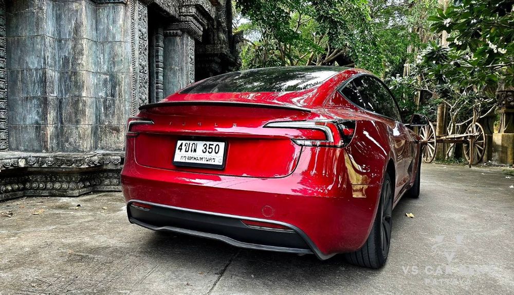 Tesla Model 3 RWD 2023 — 4