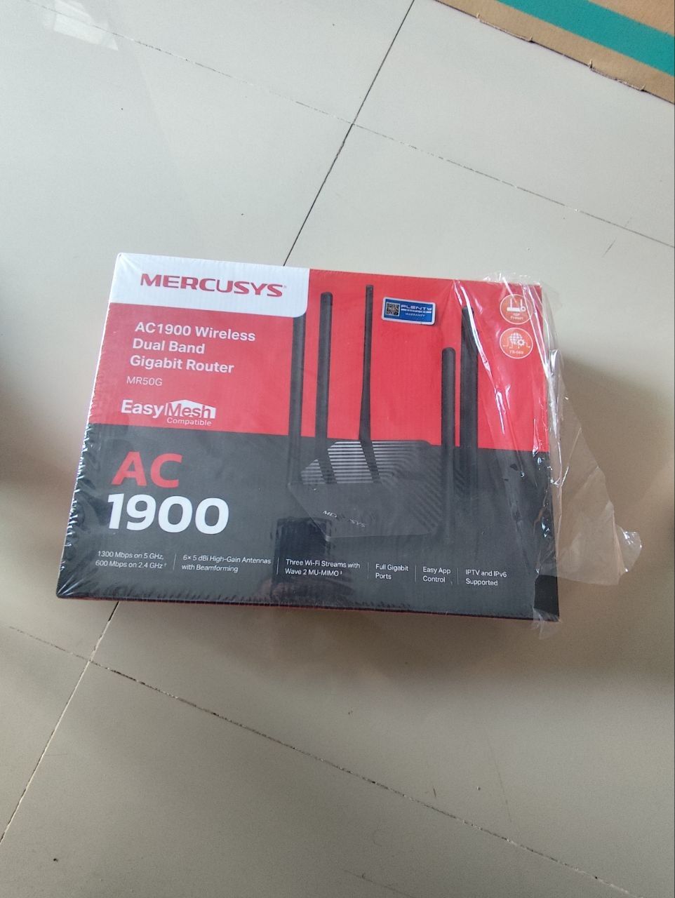 Mercusys MR50G AC1900 Wireless Dual Band Gigabit Router — 1