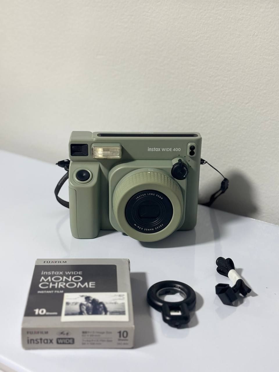 Fujifilm Instax Wide 400 зелёный — 2
