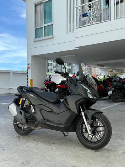 BIKE Honda ADV 160