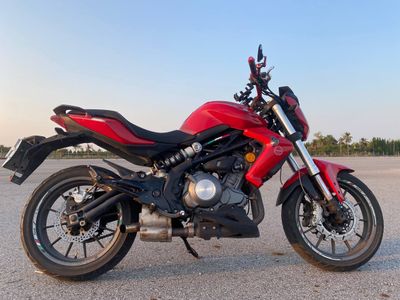 Мотоцикл Benelli 300cc