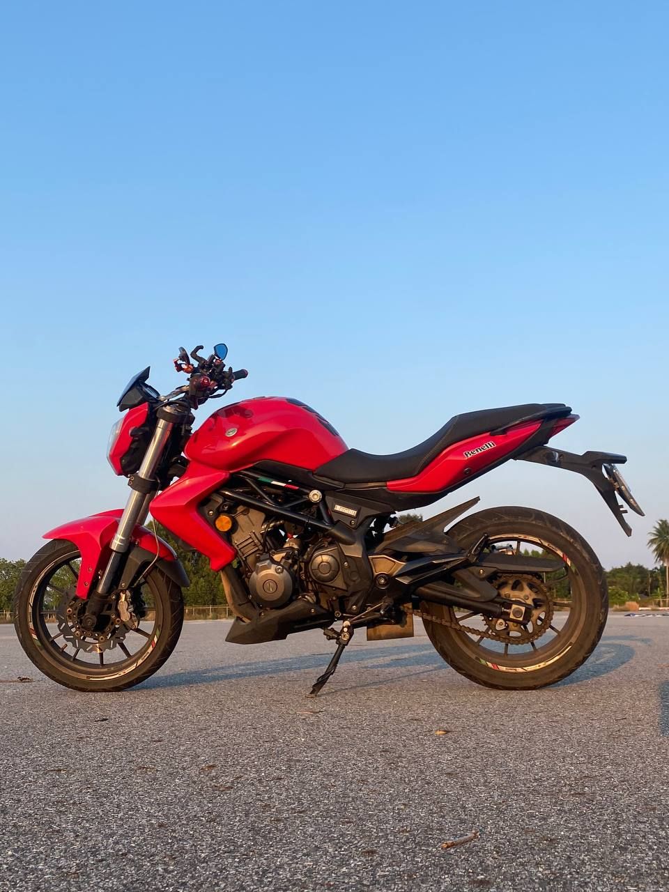 Мотоцикл Benelli 300cc — 2
