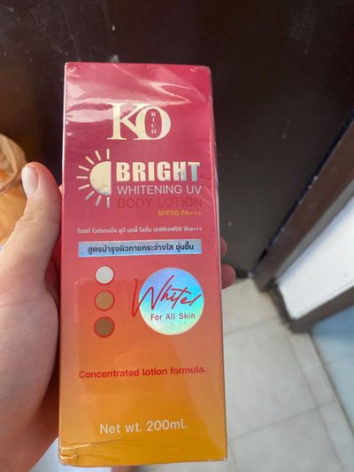 KO Rich Bright Whitening UV Body Lotion SPF50 PA+++