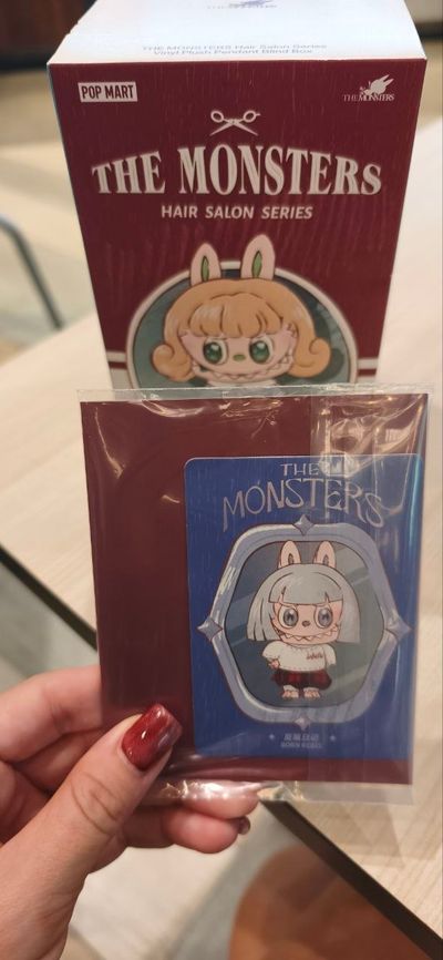 The Monsters Hair Salon Series Labbu фигурка в упаковке