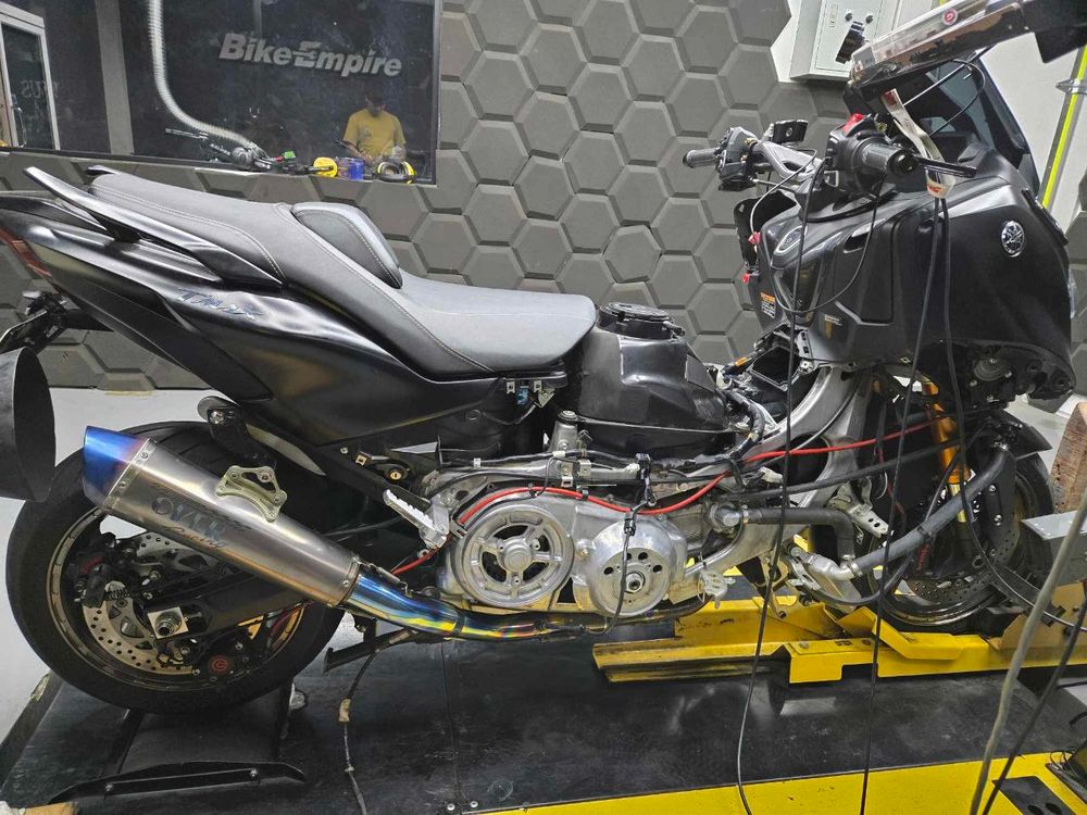 Yamaha TMAX 560 2024 — 9