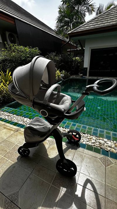Коляска Stokke Xplory X + люлька + подножка для второго ребенка