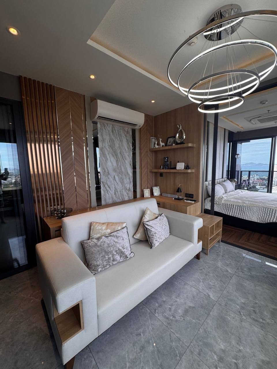 Luxury 1 bedroom кондо ONCE Central — 2