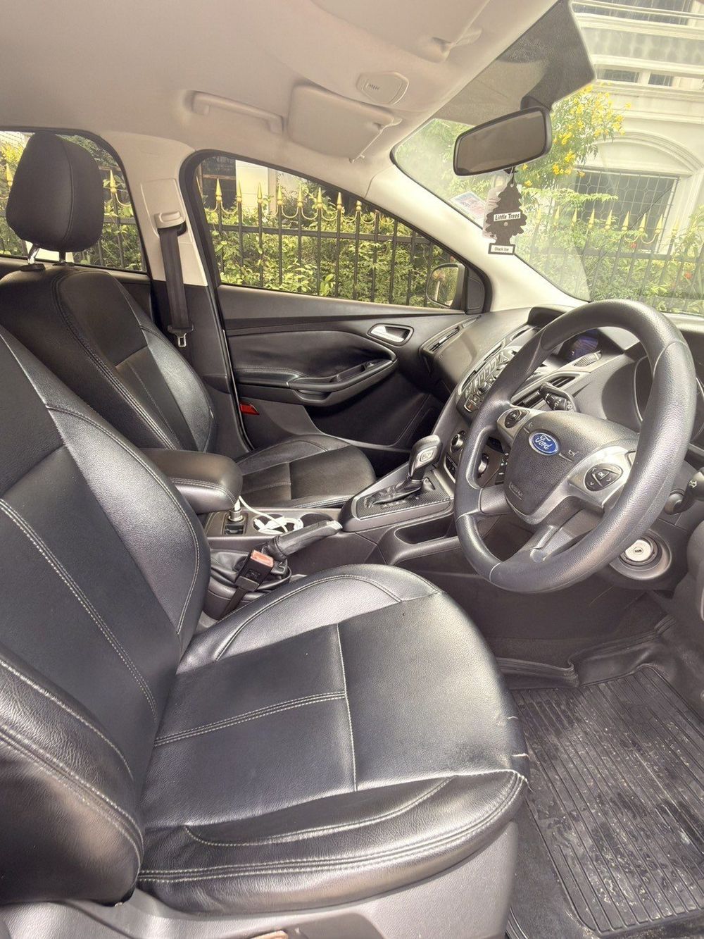 Ford Focus 2014, 1.6 бензин, автомат — 5