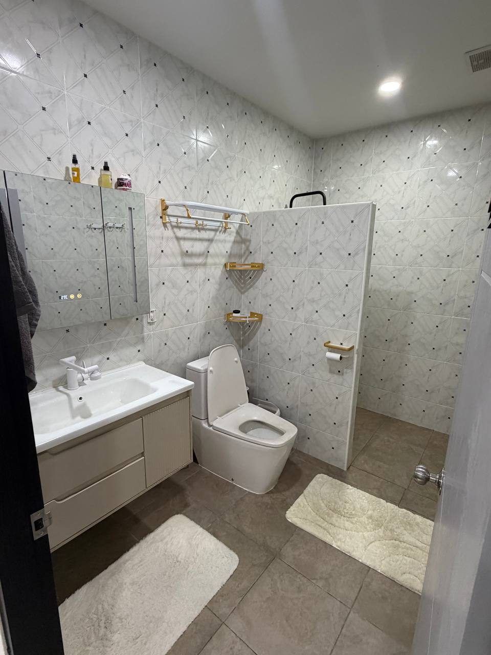 Таунхаус с 2 спальнями в Chok Chai Garden Home 1 — 5