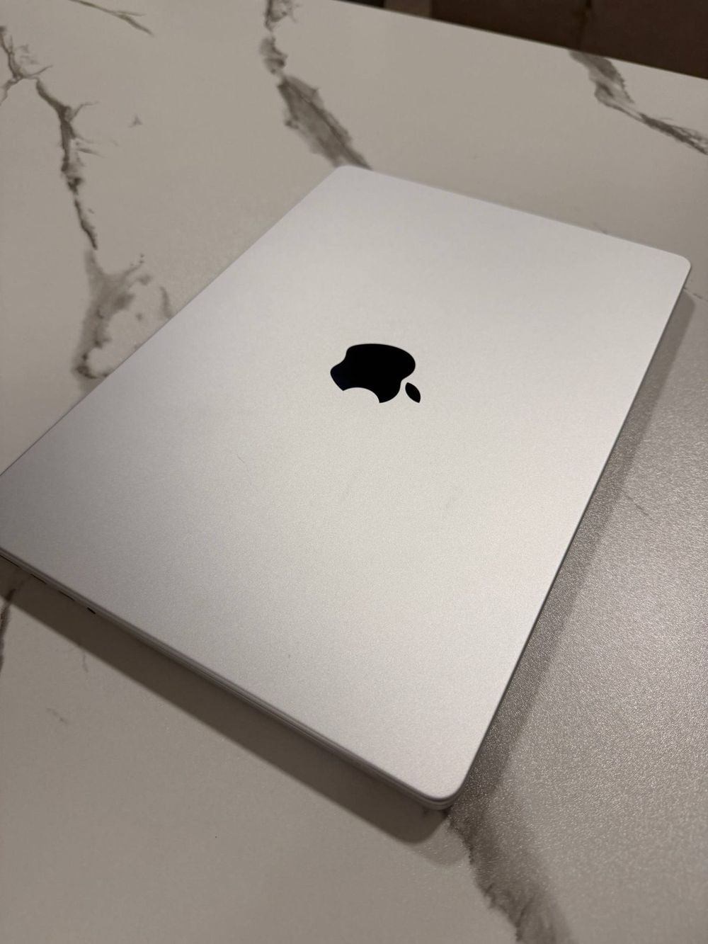 MacBook Pro m3 14 inch — 5