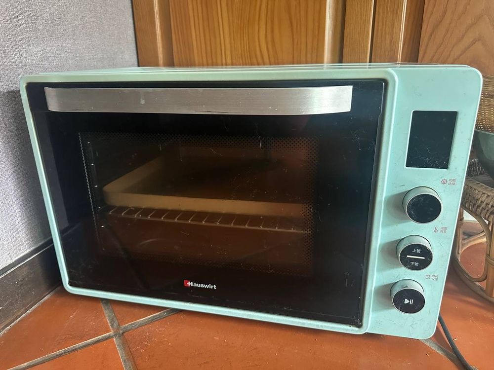 Духовая печь Hauswirt C76 75л — 4