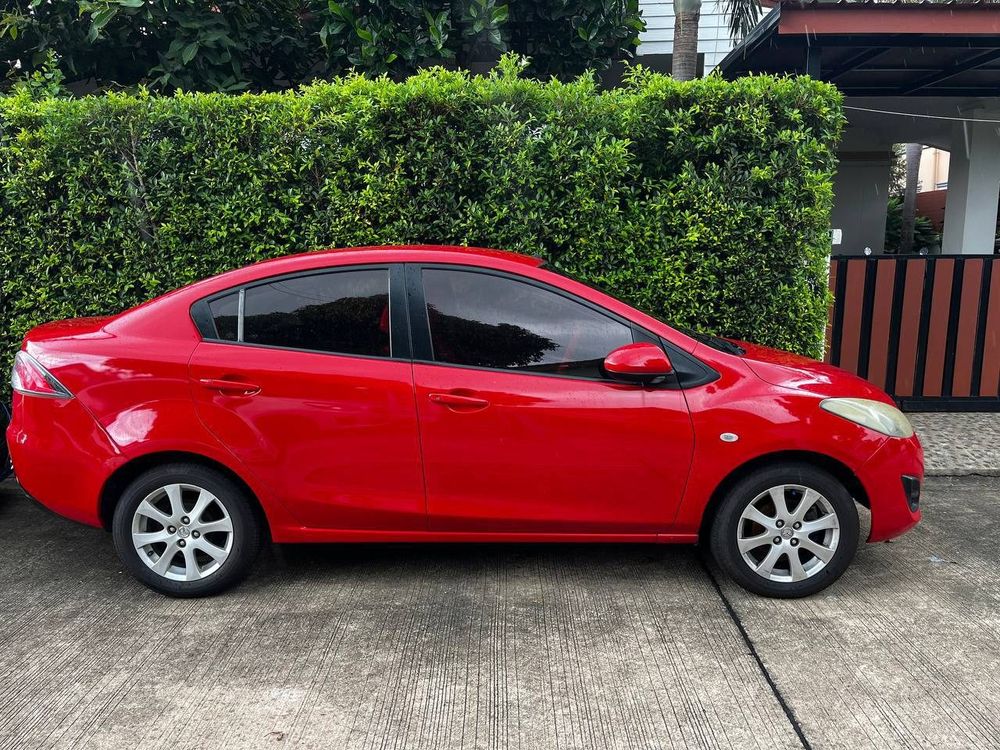 Mazda 2 2013 года продажа — 1