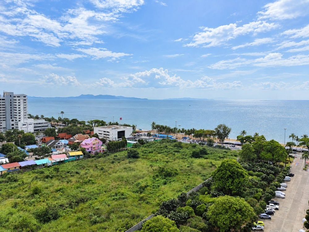 Студия в Jomtien Beach Condo с видом на море — 3
