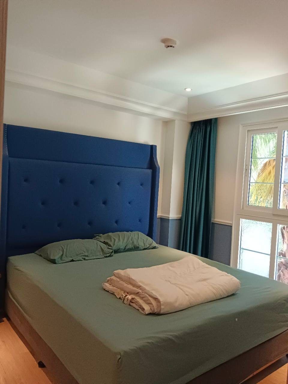 1 спальня в аренду Seven Seas Côte d'Azur — 4