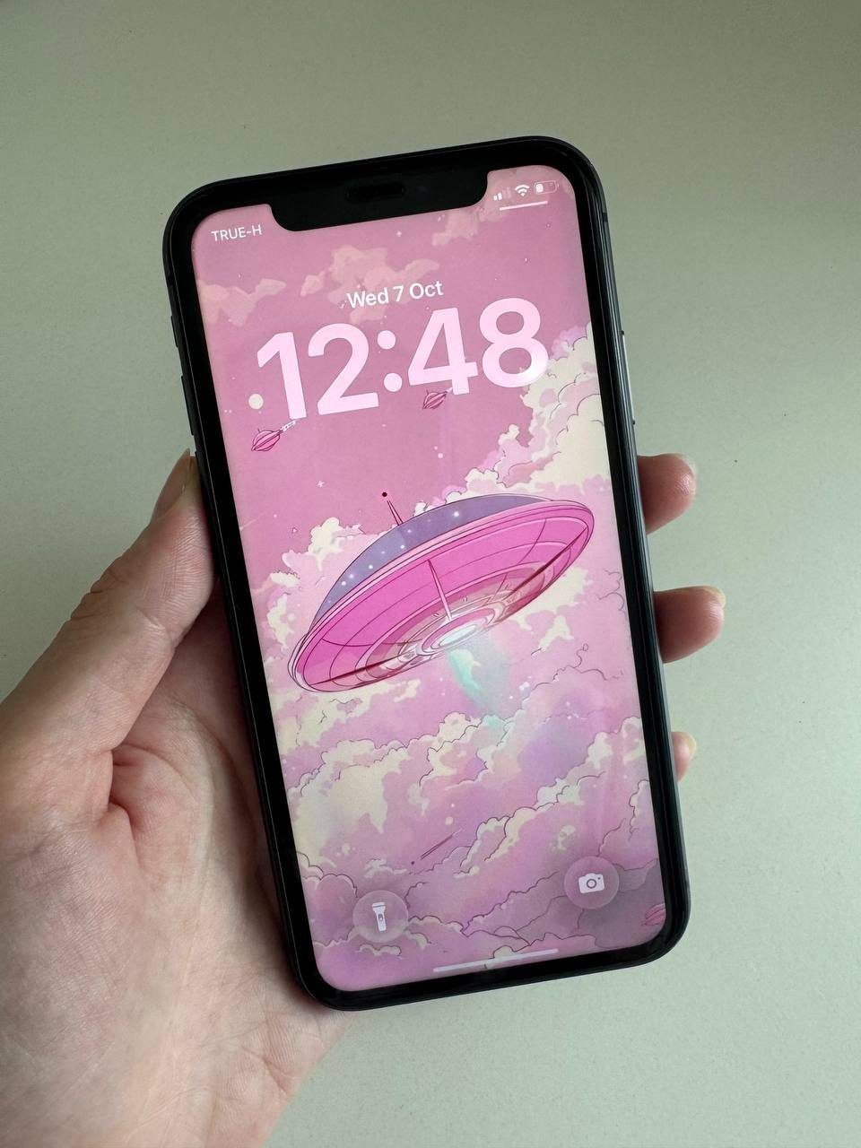 iPhone 11 64GB — 1