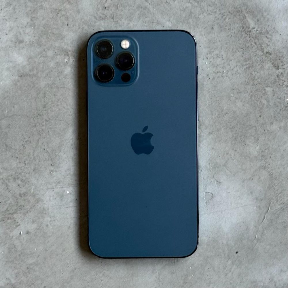 iPhone 12 Pro 128 GB — 2