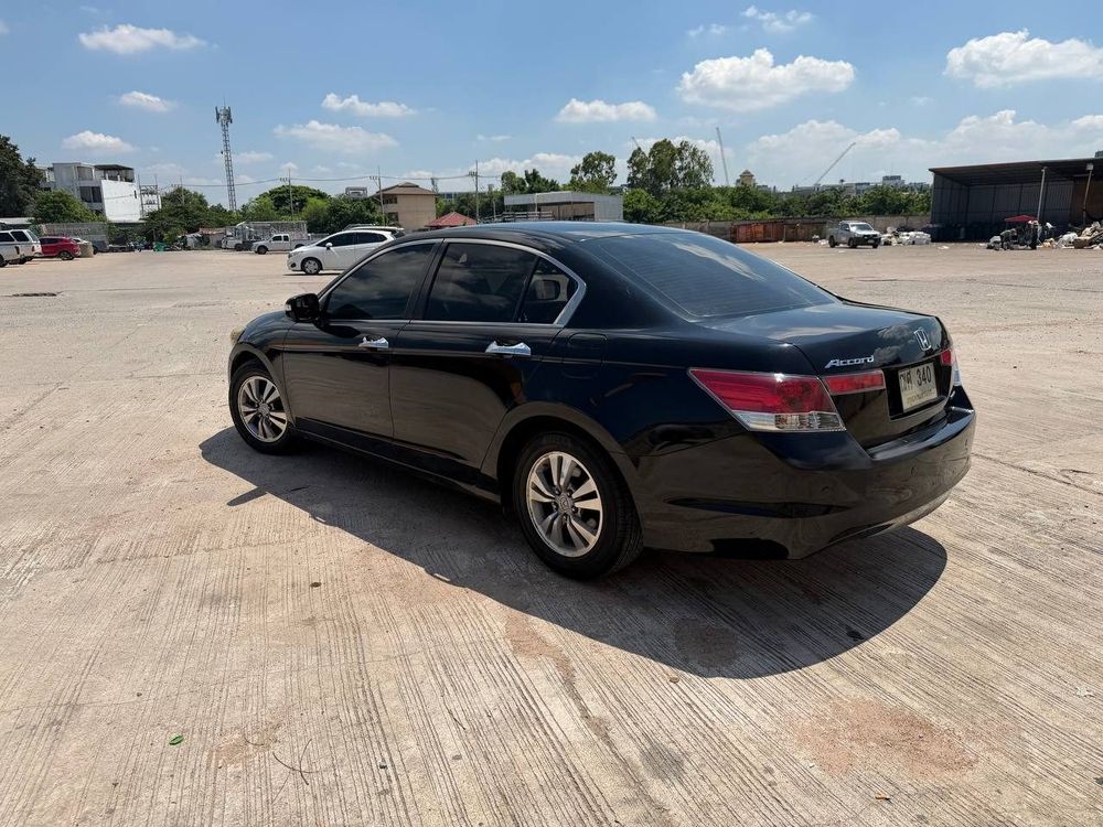 Honda Accord 2008 1.9 бензин — 2