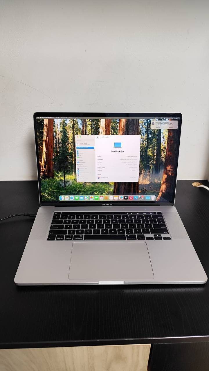 MacBook Pro 16 2019 Intel Core i7 — 1