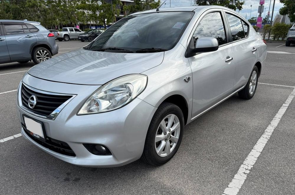 Nissan Almera 2012 автомат — 1