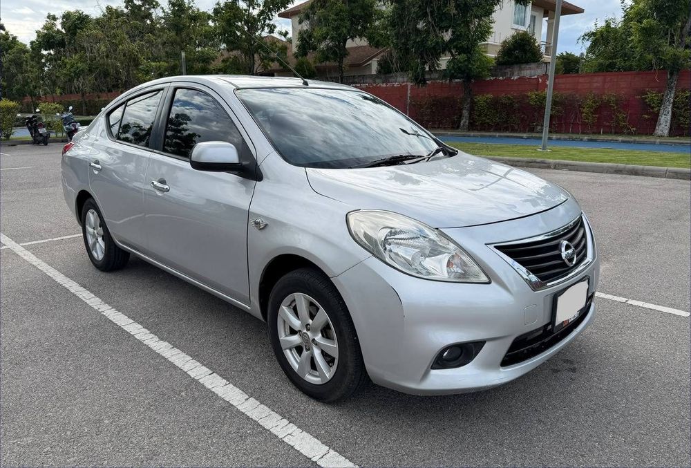 Nissan Almera 2012 автомат — 3