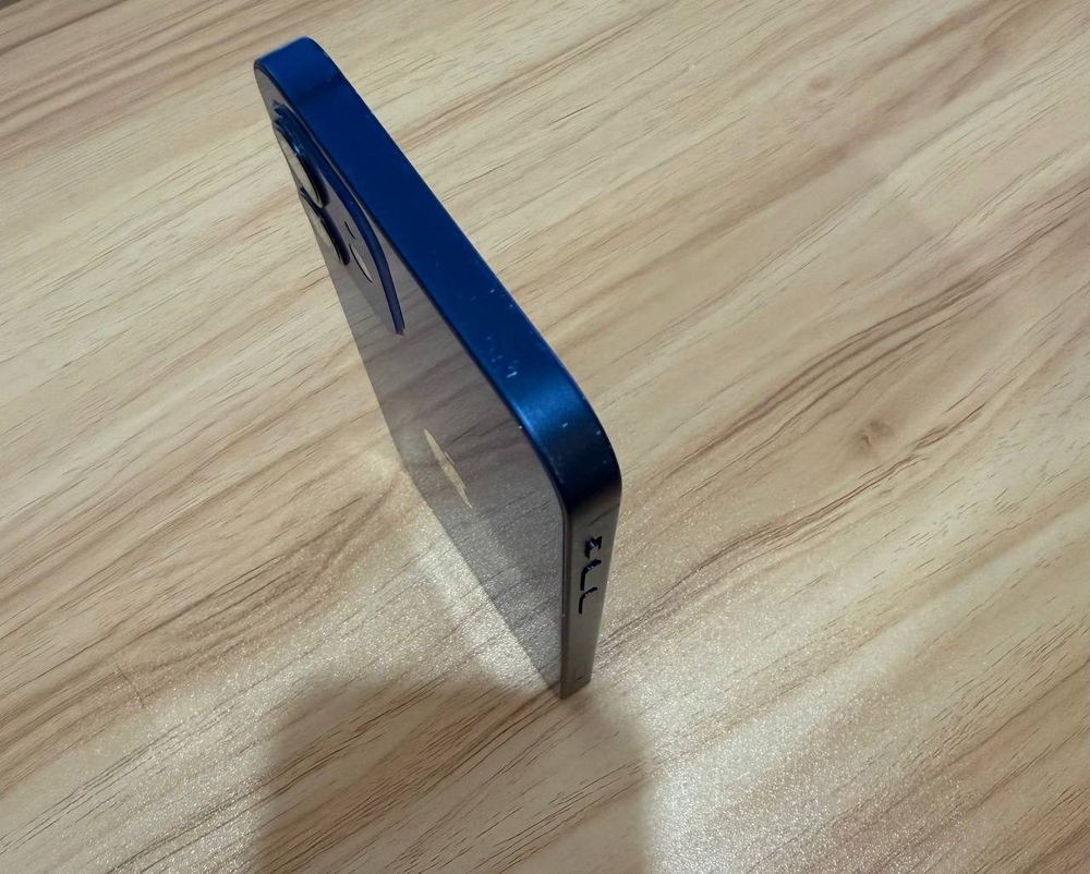 iPhone 12 256GB — 3