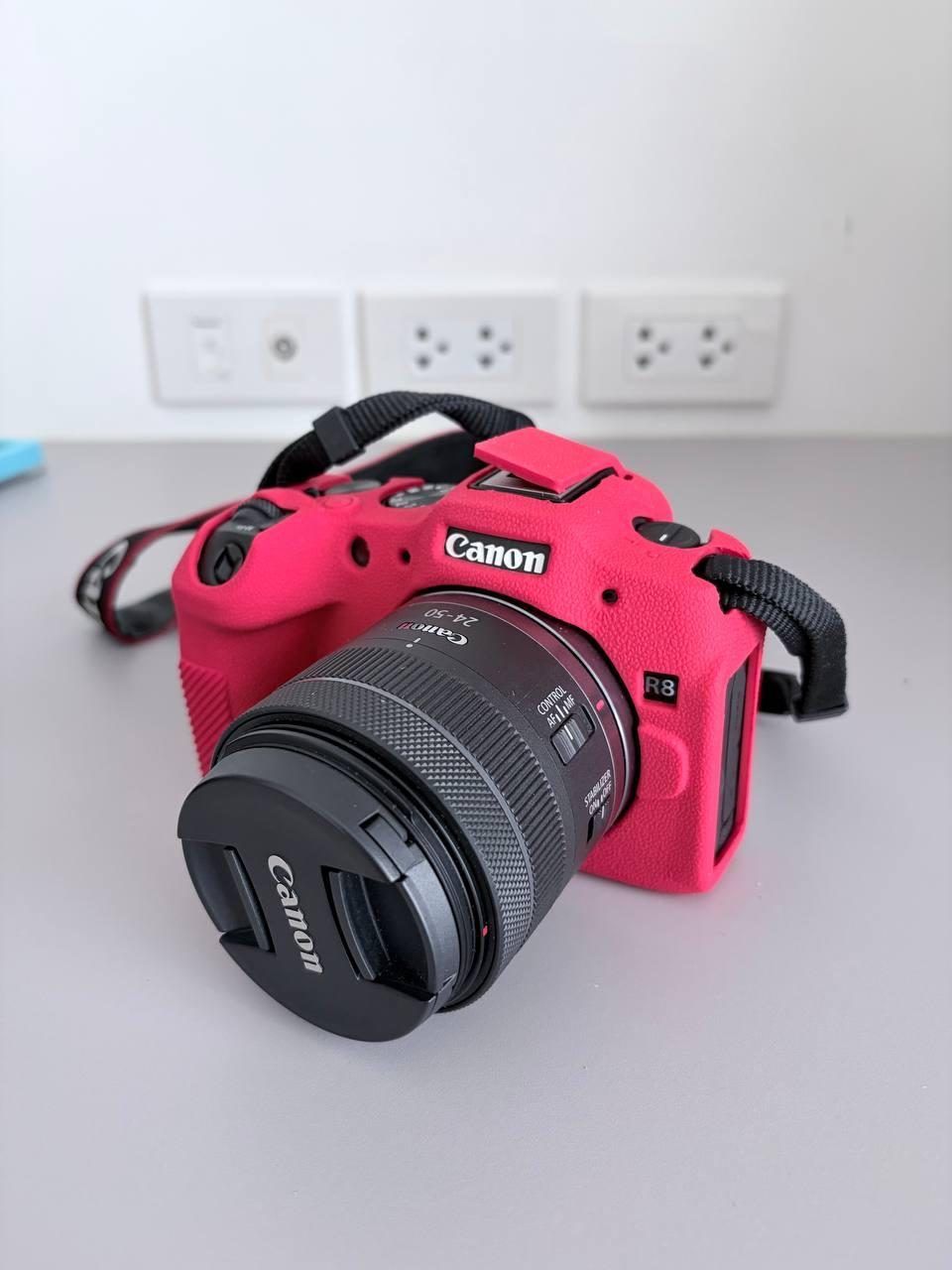 Фотоаппарат Canon R8 — 3