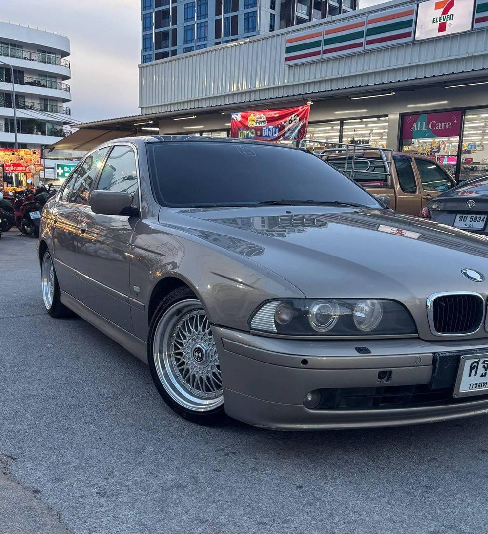 BMW E39 530i свопнут M54B30 — 1