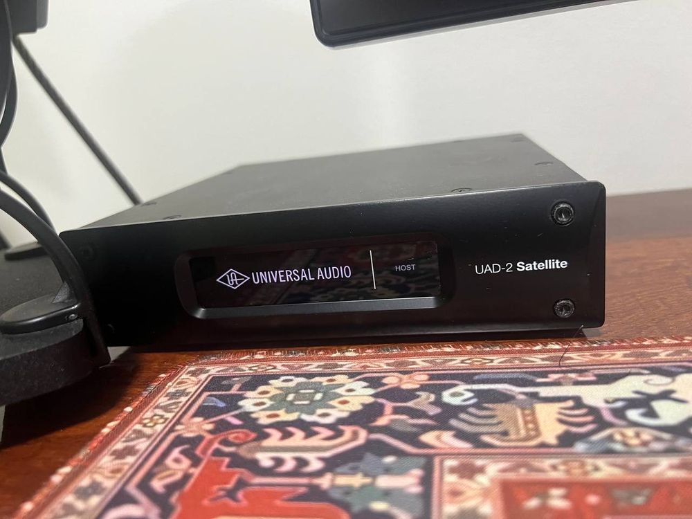 Universal Audio UAD-2 Satellite OCTO USB 3 — 2