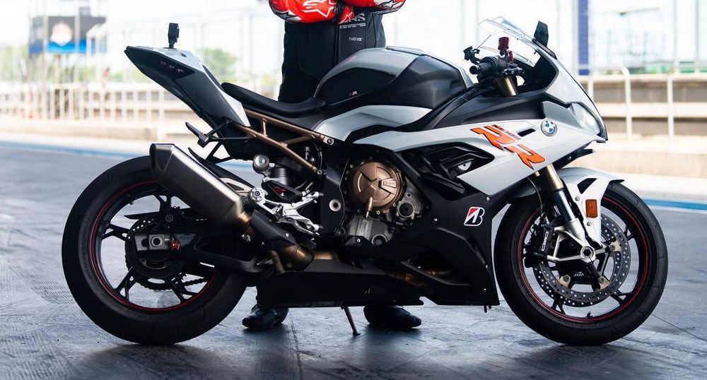 BMW S1000RR 2021 — 1