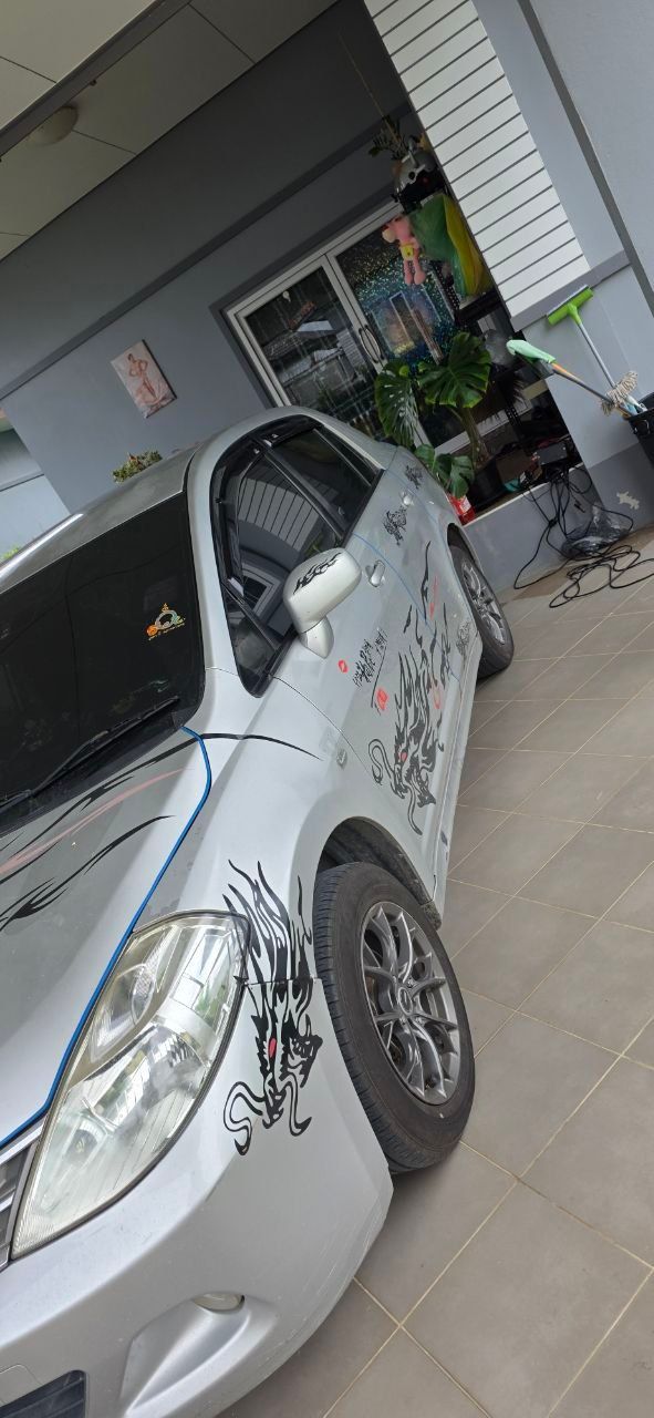 Nissan March белый, кастомизированный — 8