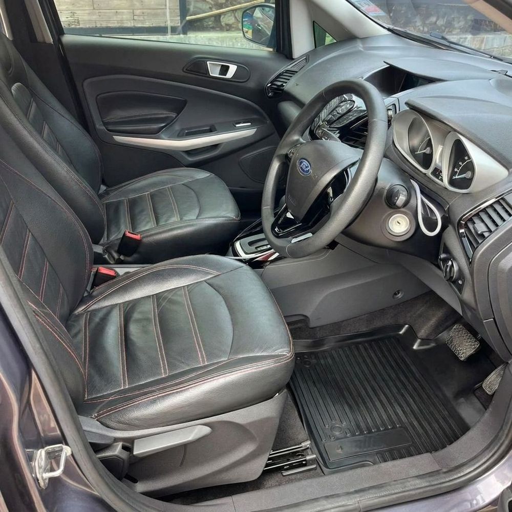 Ford EcoSport — 4