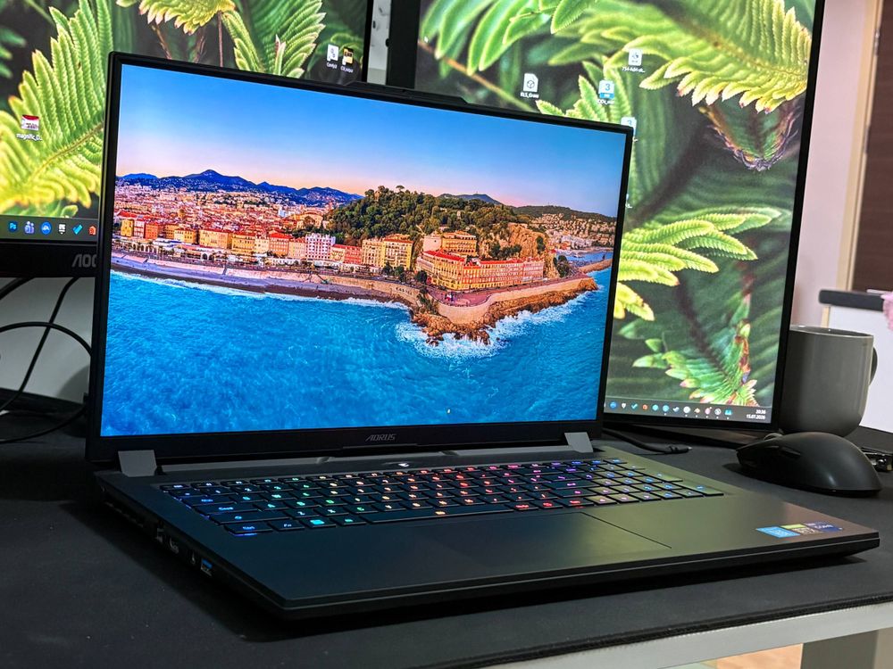 Игровой ноутбук Aorus 17 i7-12700H RTX 3080 Ti — 1