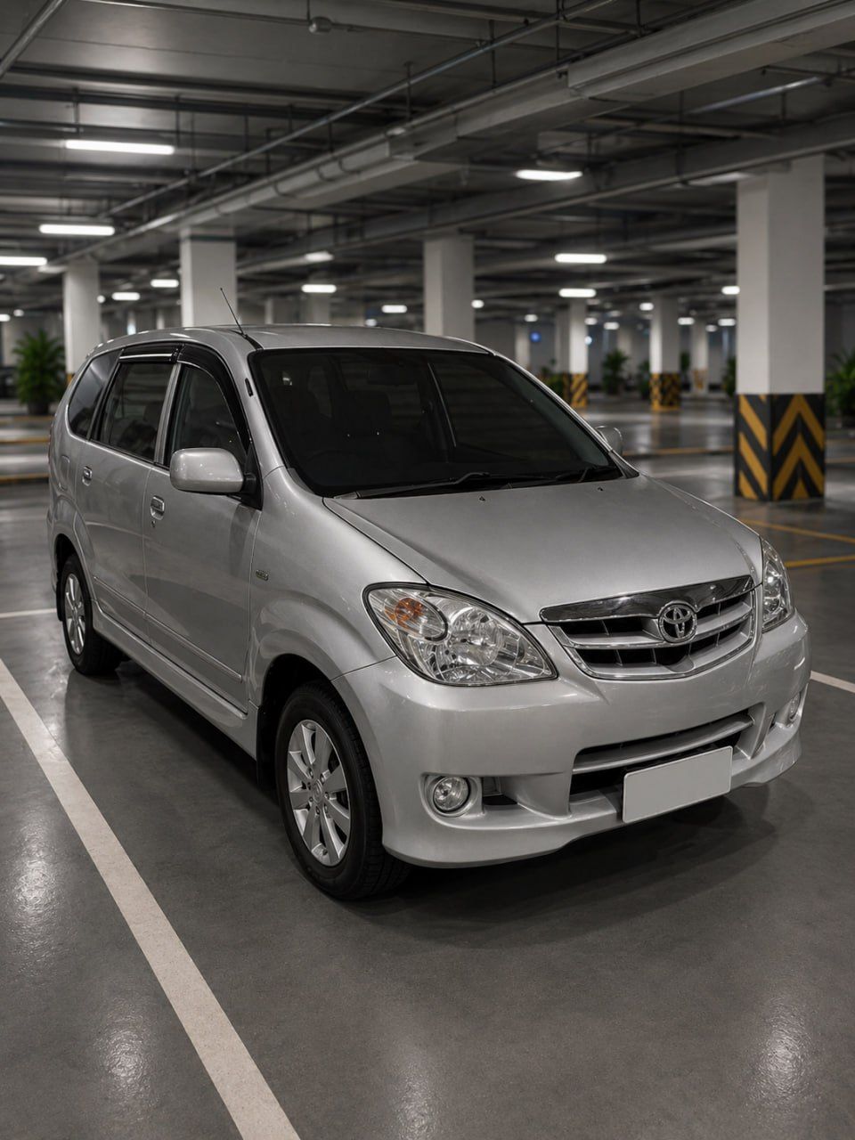 Toyota Avanza (новая модель, 7 мест) - аренда авто — 1