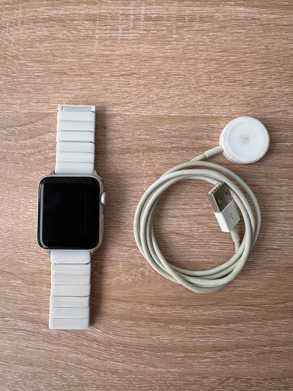 Apple Watch Series 3 42mm — 1