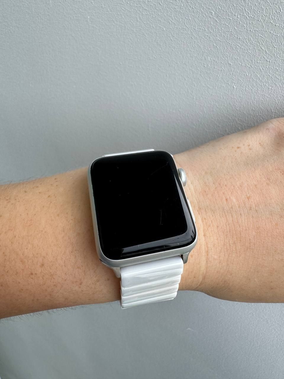 Apple Watch Series 3 42mm — 3