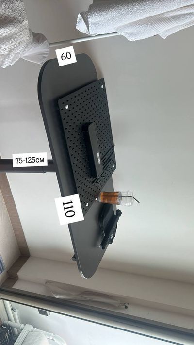 Стол IKEA регулируемый по высоте