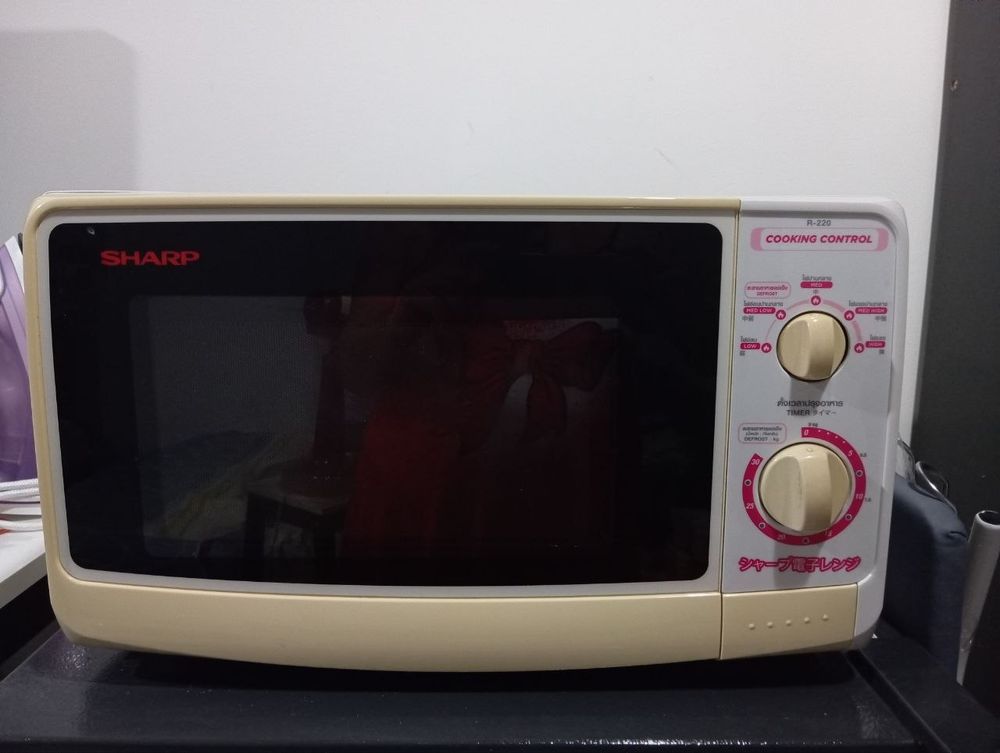Микроволновка Sharp R-229 — 1