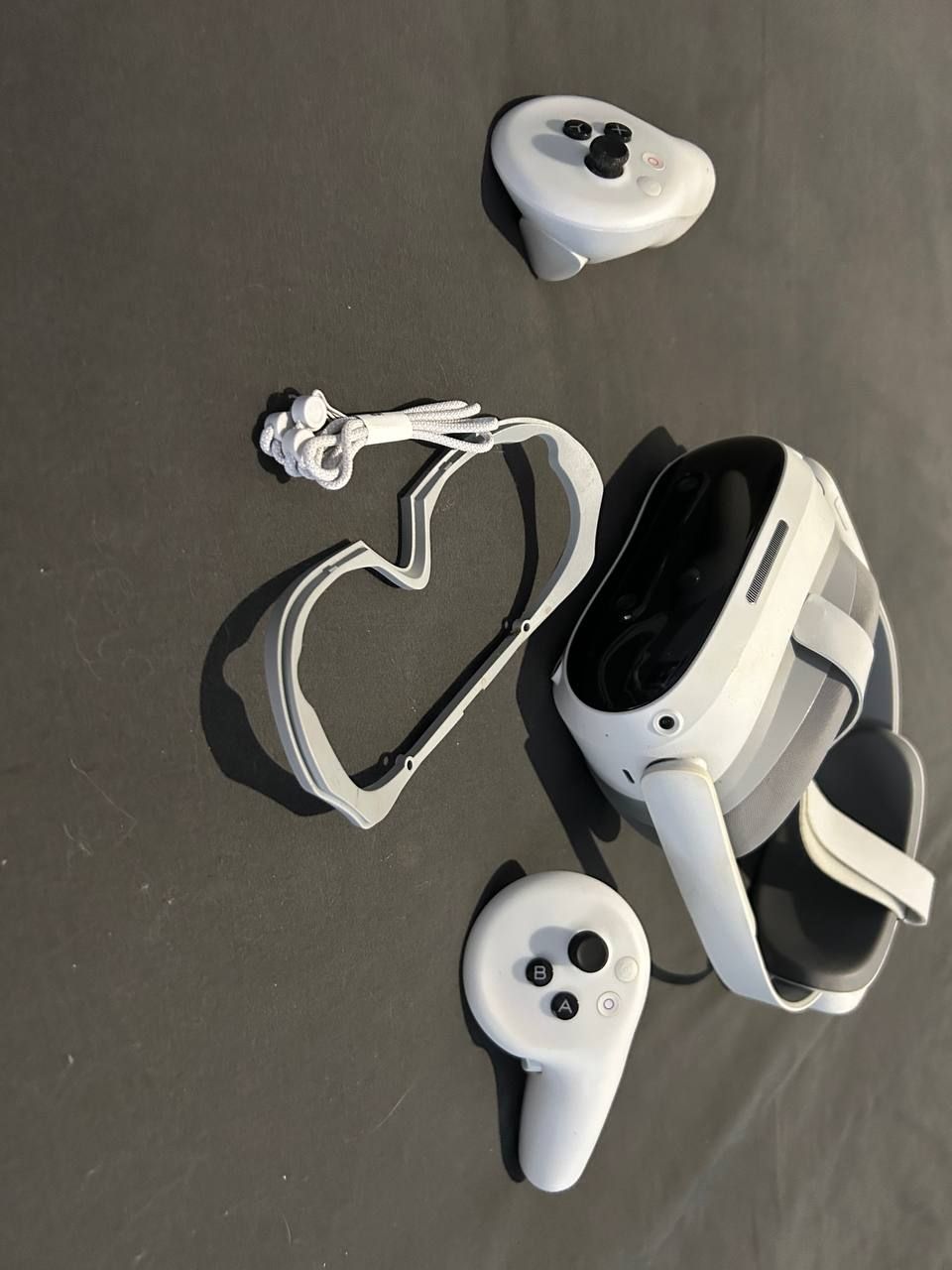 PICO 4 Ultra 256 GB VR/MR-шлем — 2