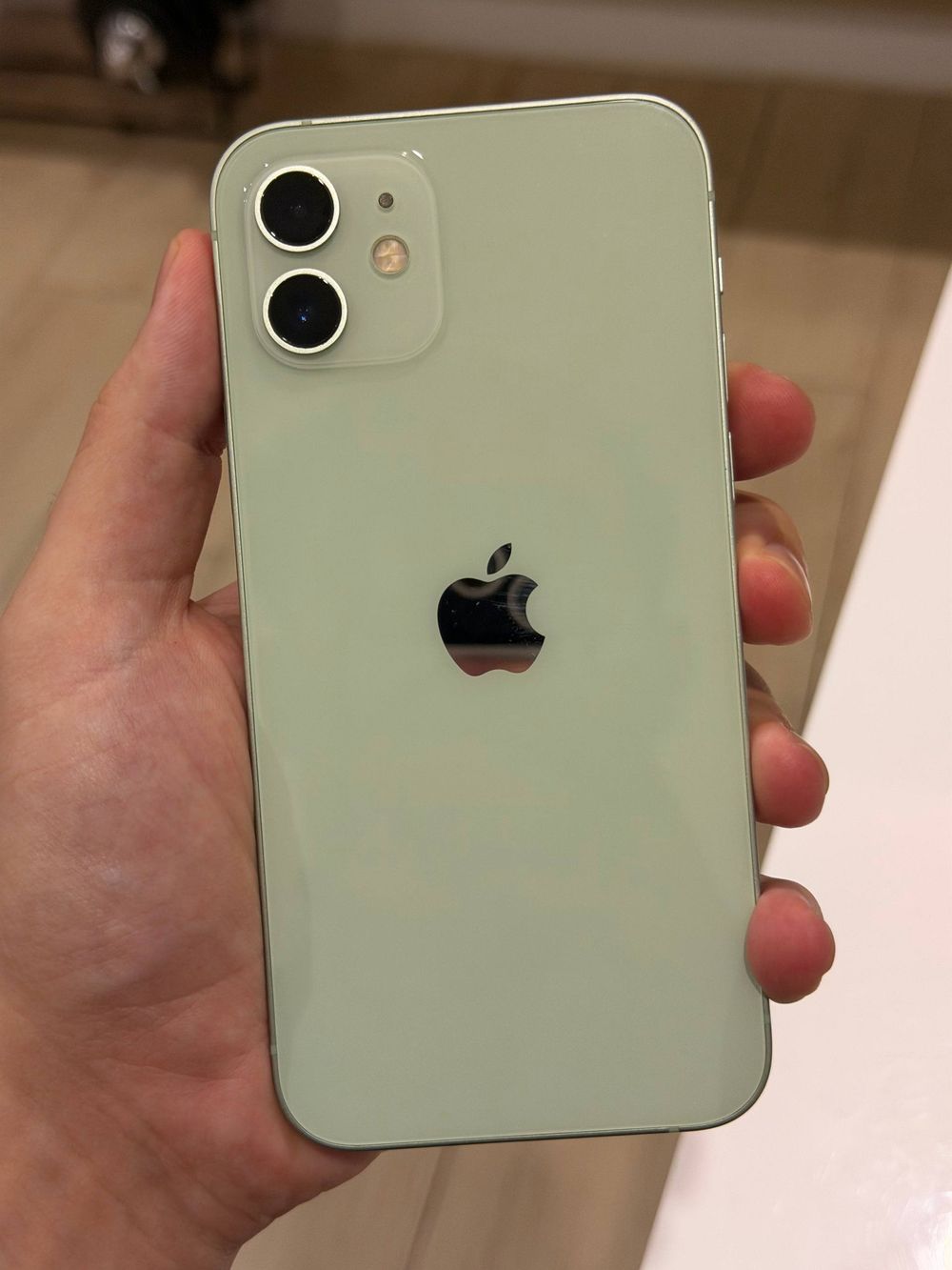 iPhone 12 128GB Салатовый — 1