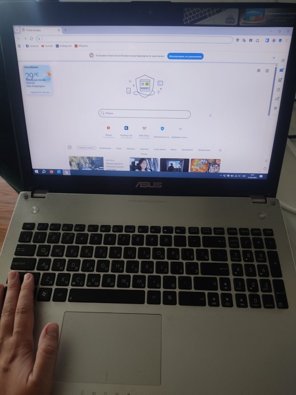 Ноутбук ASUS N56U — 2
