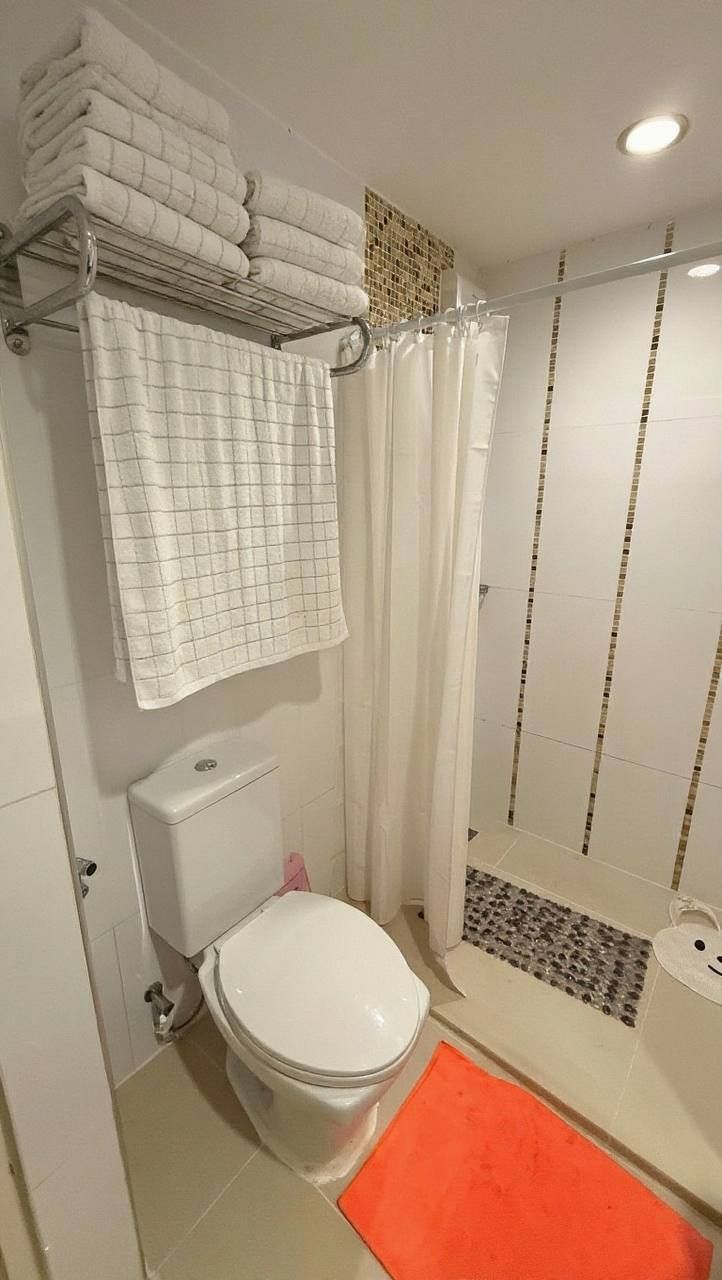 1-bedroom condo Paradise Park, ground floor, direct pool access — 6