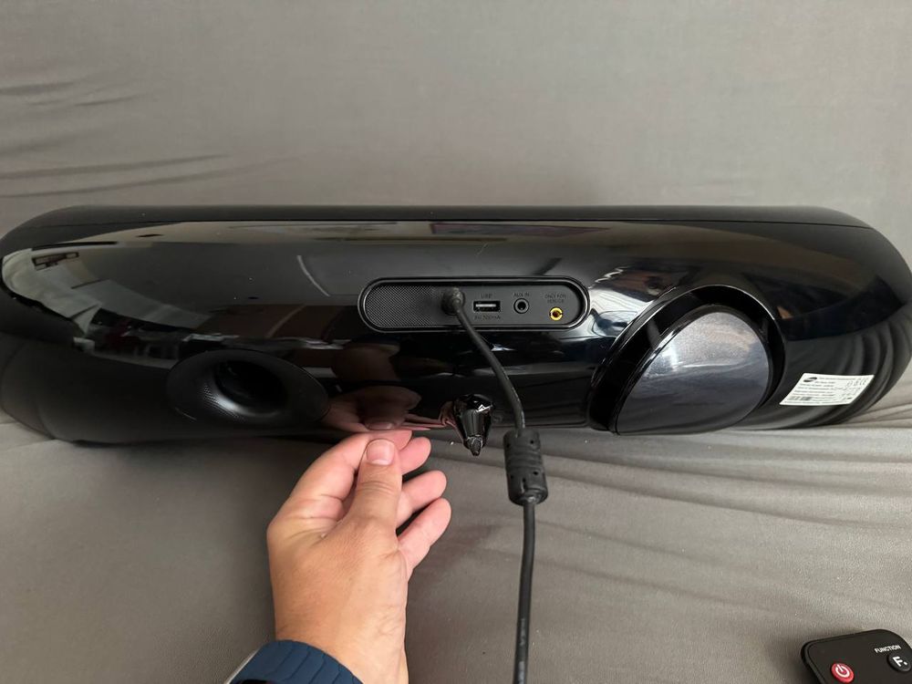 Samsung DA-E651 Wireless Audio with Dock — 2