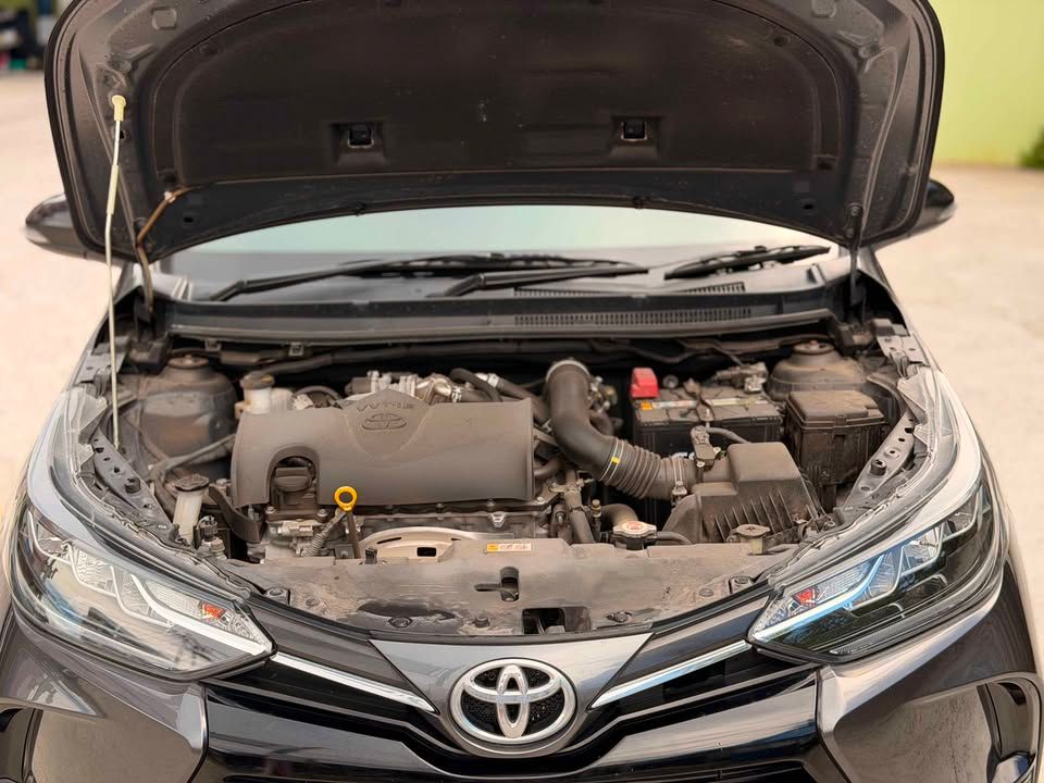 2021 Toyota Yaris — 10